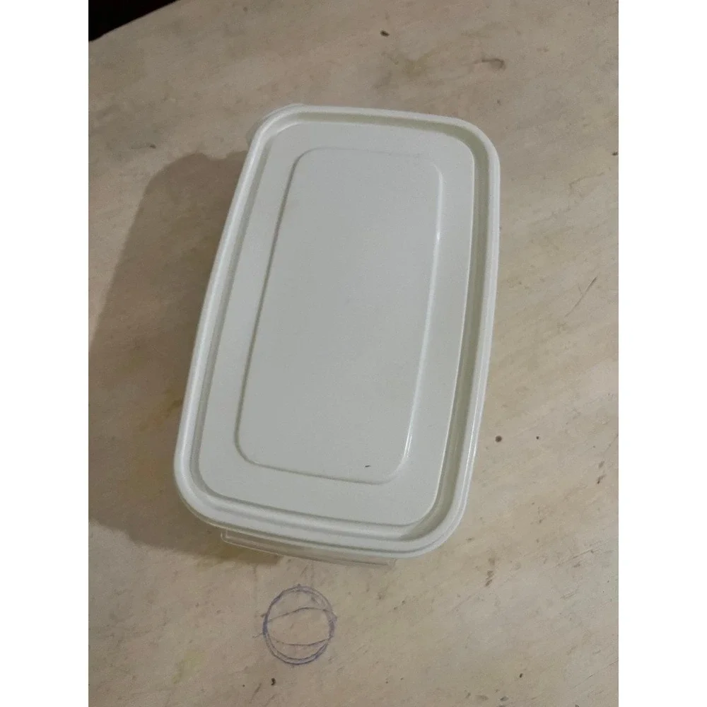 Rubbermaid Servin Saver 24oz Food Storage Container Clear with White Lid 710ml